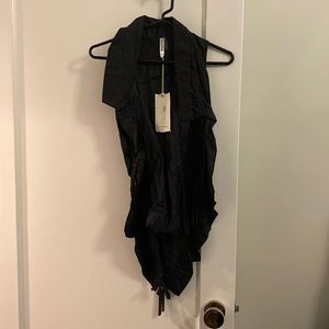 Monoreno Black Vest Size Small